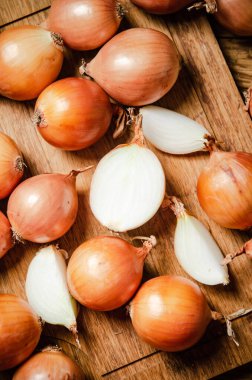 Taze soğan. Kırsal arkaplanda .