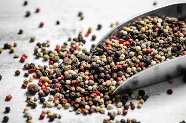 Köy arka planında karabiber..