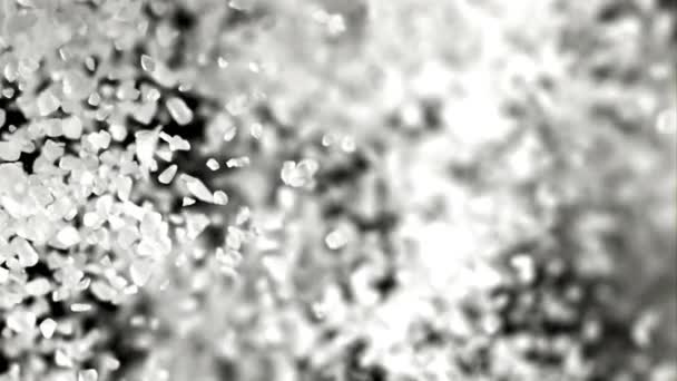 塩は飛び上がって落ちる 上からの眺め 1000Fpsで高速カメラで撮影しました 高品質のフルHd映像 — ストック動画