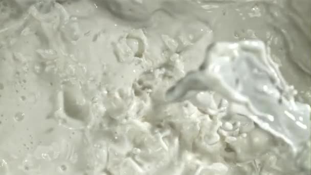 Φρέσκο Γάλα Πιτσιλιές Τραβήχτηκε Κάμερα Υψηλής Ταχύτητας Στα 1000 Fps — Αρχείο Βίντεο