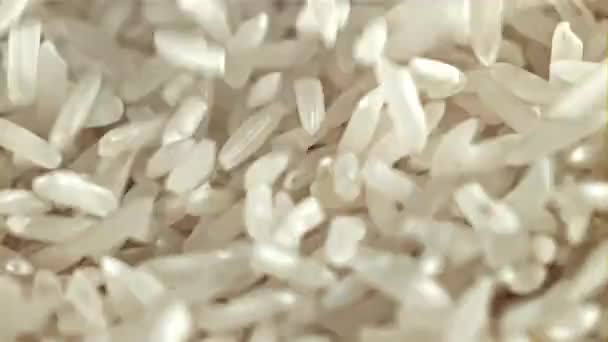 Padající Rýžová Zrnka Natočeno Vysokorychlostní Kameře Rychlostí 1000 Snímků Sekundu — Stock video