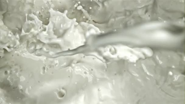 新鮮なミルクとスプラッシュ 1000Fpsで高速カメラで撮影しました 高品質のフルHd映像 — ストック動画