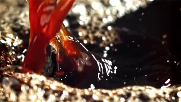 Sulamalı Sade Kahve 1000 Fps Yüksek Hızlı Bir Kamerayla Çekildi — Stok video
