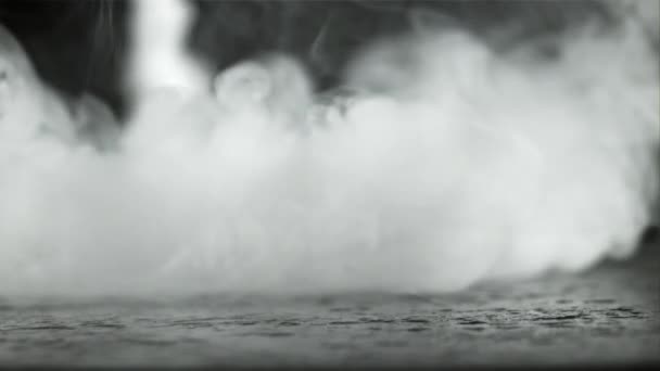 Толстый Белый Дым Снято Высокоскоростную Камеру Скоростью 1000 Кадров Секунду — стоковое видео