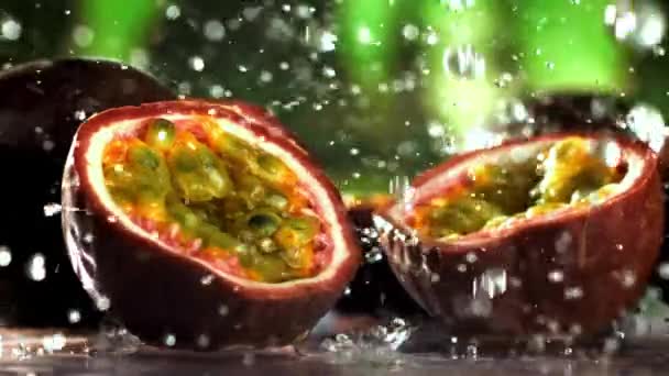 Süper Yavaş Çekim Tutku Meyvesi Yüksek Kaliteli Fullhd Görüntüler — Stok video