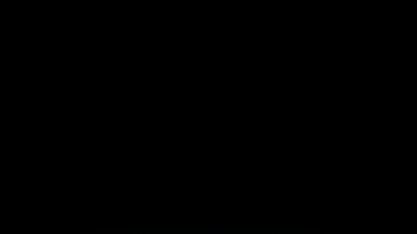 Siyah arka planda parlak bir yıldırım. 1000 fps 'de yüksek hızlı bir kamerayla çekildi. Yüksek kaliteli FullHD görüntüler