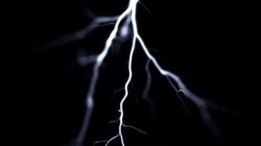 Siyah arka planda parlak bir yıldırım. 1000 fps 'de yüksek hızlı bir kamerayla çekildi. Yüksek kaliteli FullHD görüntüler