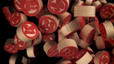Lotto oyunu. 1000 fps 'de yüksek hızlı bir kamerayla çekildi. Yüksek kaliteli FullHD görüntüler
