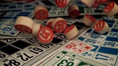 Lotto oyunu. 1000 fps 'de yüksek hızlı bir kamerayla çekildi. Yüksek kaliteli FullHD görüntüler
