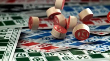 Lotto oyunu. 1000 fps 'de yüksek hızlı bir kamerayla çekildi. Yüksek kaliteli FullHD görüntüler