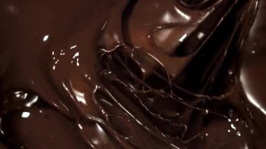 Çikolata çırpıcıyla karıştırılır. 1000 fps 'de yüksek hızlı bir kamerayla çekildi. Yüksek kaliteli FullHD görüntüler