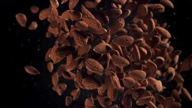 Bademler yükselir ve düşer. 1000 fps 'de yüksek hızlı bir kamerayla çekildi. Yüksek kaliteli FullHD görüntüler