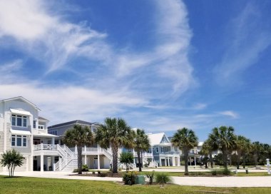 Ocean Island Beach, Brunswick County, Kuzey Carolina 'da yeni lüks konut geliştirme