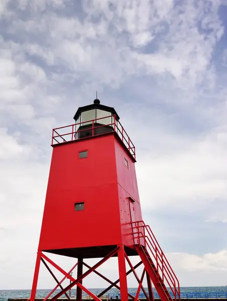 Charlevoix South Pier Light Station Pantai Danau Michigan Stok Gambar Bebas Royalti