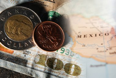 Meksika haritalı ve Kanada paralı 100 dolarlık banknot