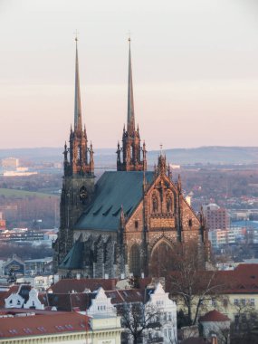 BRNO, CZECH Cumhuriyet - 13 Aralık 2017: Katedrala svateho Petra a Pavla tercümesi Aziz Peter ve Paul Katedrali