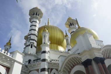 Perak, Malezya - 13 Kasım 2022; Ubudiah Camisi Perak 'ın kraliyet camii, Perak, Malezya' nın başkenti Kuala Kangsar 'da yer alır..