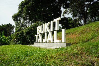 Negeri Sembilan, Malezya-9 Aralık 2022; Bukit Tajali, Kuala Klawang, Negeri Sembilan 'daki Jelebu Tarihi Yolu' nun simgesi.
