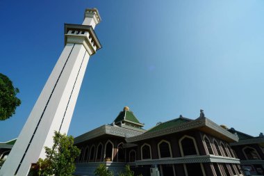 Melaka, Malezya-24 Ağustos 2023; Melaka Devlet Camii El Azim Camii manzarası