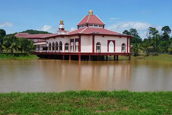 stock image Melaka, Malaysia, July 8, 2024; a view of Salmah Khamis Mosque at Masjid Tanah, Melaka