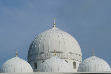 Negeri Sembilan, Malezya-13 Temmuz 2024; Seremban, Negeri Sembilan 'daki Sri Sendayan Camii manzarası