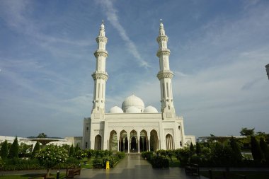 Negeri Sembilan, Malezya-13 Temmuz 2024; Seremban, Negeri Sembilan 'daki Sri Sendayan Camii manzarası