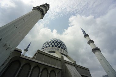 Shah Alam, Malezya-13 Temmuz. 2024 - Şah Alam, Selangor 'da bulunan Mescid Sultan Salahudin Abdul Aziz Şah' ın manzarası