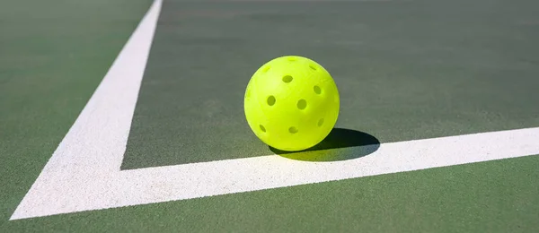 Tight Focus Pickleball Court White Lines Sport Pickleball Has Become — Stock Photo, Image