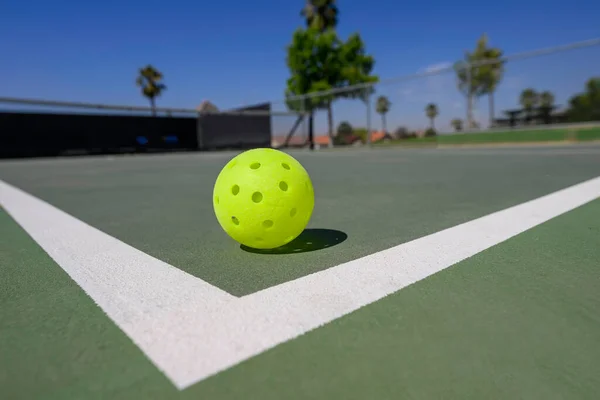Tight Focus Pickleball Court White Lines Sport Pickleball Has Become — Stock Photo, Image