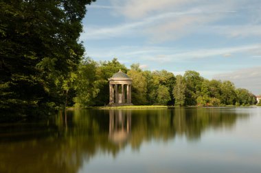 Nymphenburg Park, Münih, Almanya 'daki Apollo Tapınağı