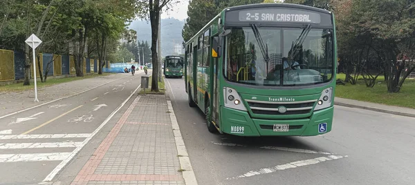 Deux Autobus Système Transport Transmilenio Sur 170E Rue Dans Matinée — Photo