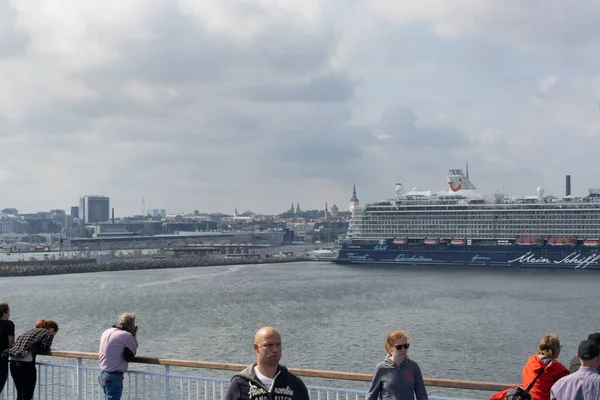 Hafenbucht Von Tallin Von Einem Kreuzfahrtschiff Aus Gesehen Mit Einem — Stockfoto