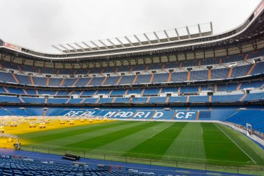 Gerçek Madrid futbol takımı Santiago Bernabeu eski stadyum manzarası 