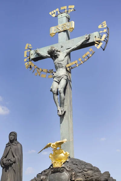 Jesus Crucified Sculpture Charles Bridge Praga City — Stock Photo, Image