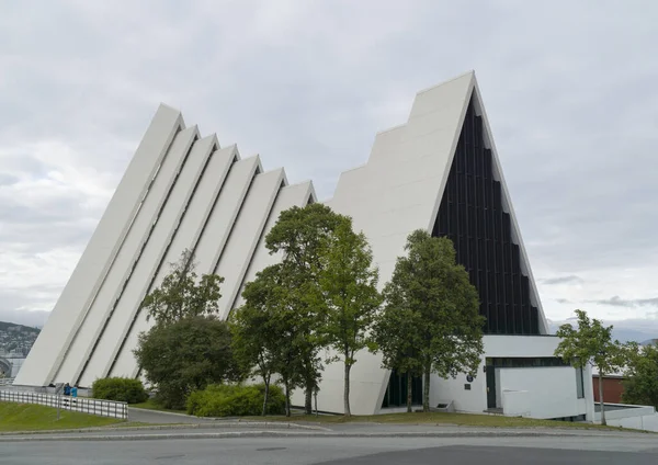 Dettagli Architettura Triangolare Della Chiesa Tromsale Conosciuta Come Cattedrale Artica — Foto Stock