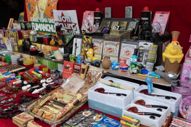 Esrar ürünleri bit pazarına girdi