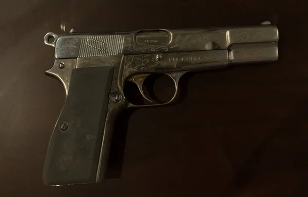 Gonzalo Rodriguez Gacha Alias Meksykanin Pistolet Skonfiskowany Kolumbijskim Muzeum Policyjnym — Zdjęcie stockowe