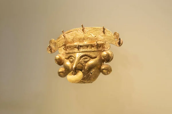 Золотая Голова Тайроны Золотом Музее — стоковое фото