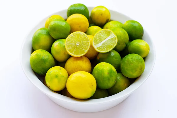 Färsk Lime Vit Skål — Stockfoto