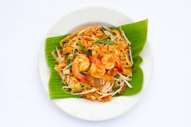 Tayland yemeği, kızarmış pirinç eriştesi (Pad Thai)