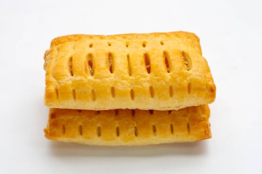 Ananas pasta beyaz arka plan üzerinde.