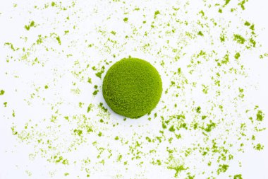 Beyaz arkaplanda Wolffia globosa veya Water Meal.