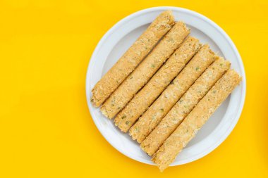 Deniz yosunlu çıtır börek.