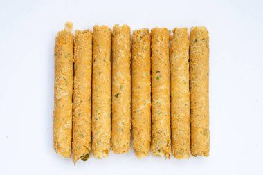 Deniz yosunlu çıtır börek.