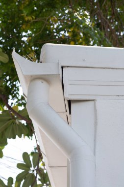 House rain gutter, Pipeline sysem.