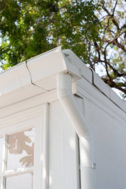 House rain gutter, Pipeline sysem.