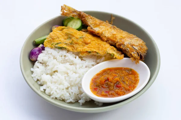 Rice Spicy Shrimps Chili Paste Fried Mackerel Fish Fried Egg — стоковое фото
