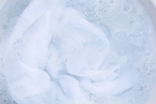 Top View Towel Soak Powder Detergent Water Dissolution Laundry Concept — Foto de Stock