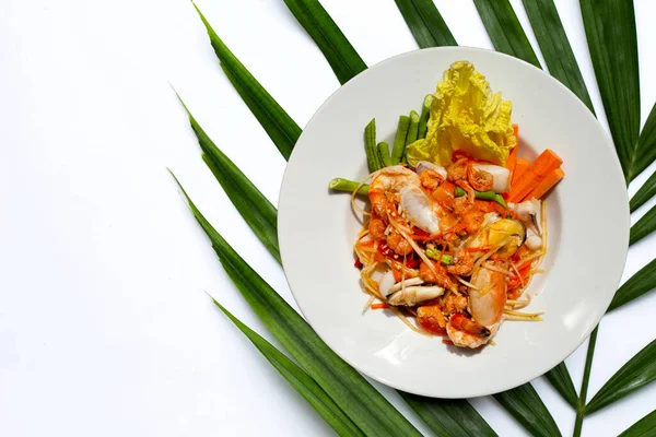 stock image Spicy papaya salad with seafood