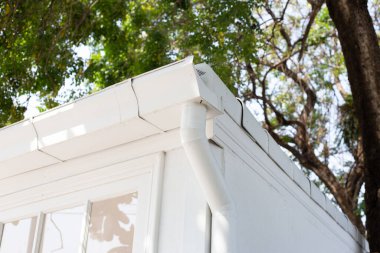 House rain gutter, Pipeline sysem.